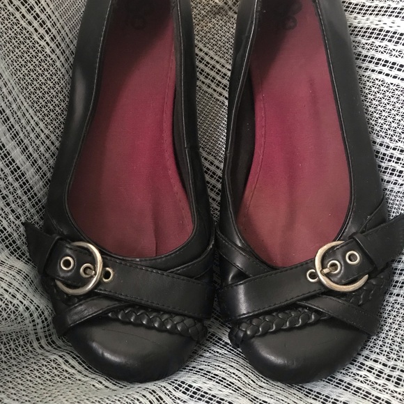 Embellished flats - Picture 2 of 3